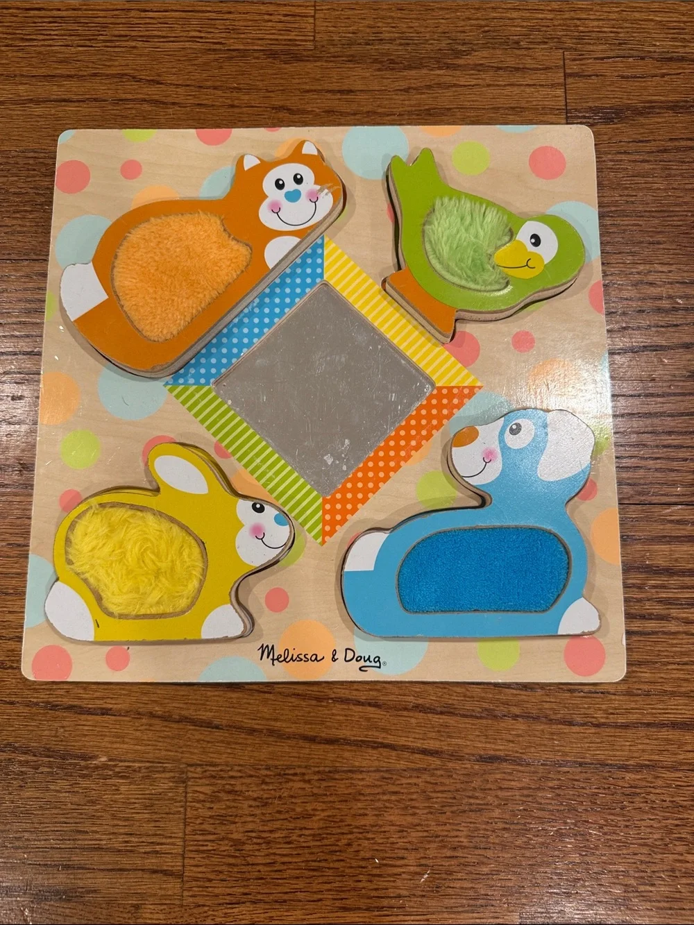 Melissa & Doug few signs